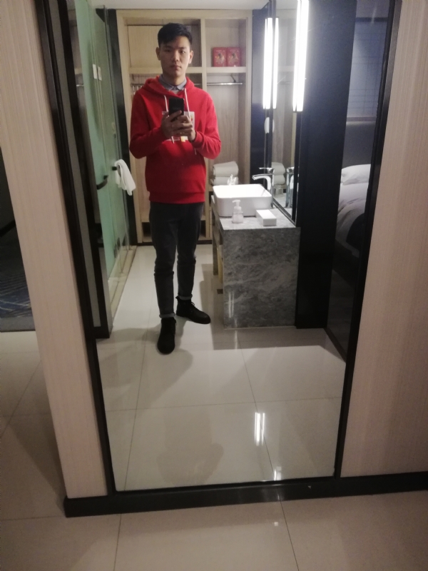 回忆里的小绵羊的第一张照片--黔南父母相亲团