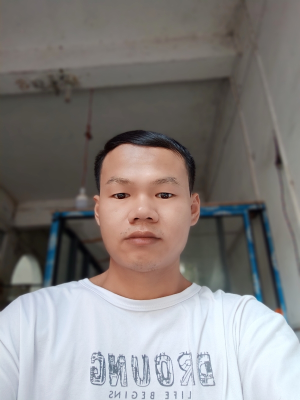 莫待无花的第一张照片--黔南父母相亲团